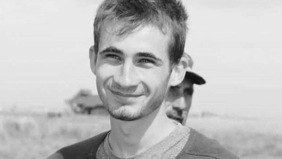 По словам родителей, тяжелое ментальное состояние сына значительно усугубило его другие болезни