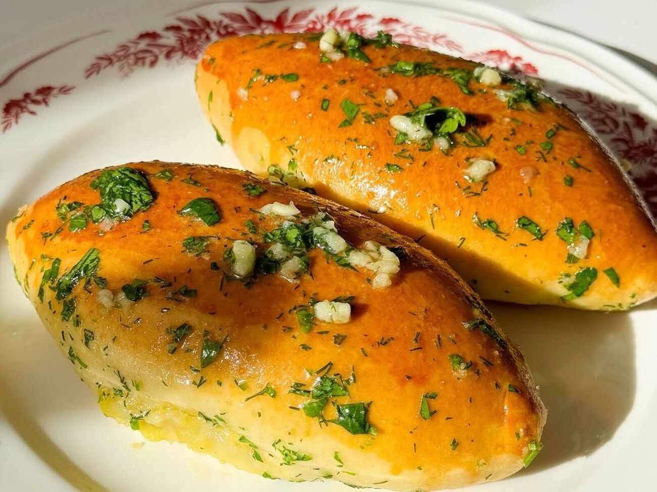 Выпекайте в разогретой духовке 20 минут при 180 °C