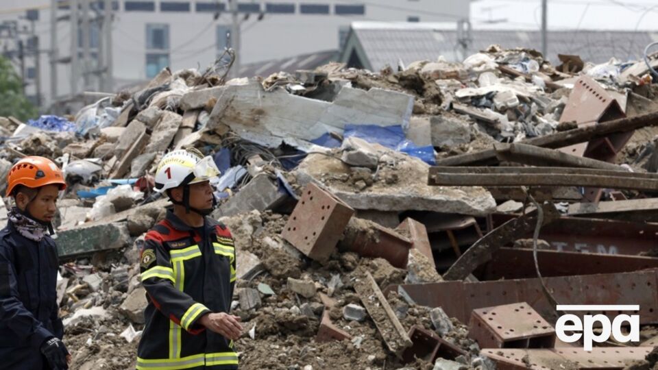 У М'янмі й далі розбирають завали після землетрусу