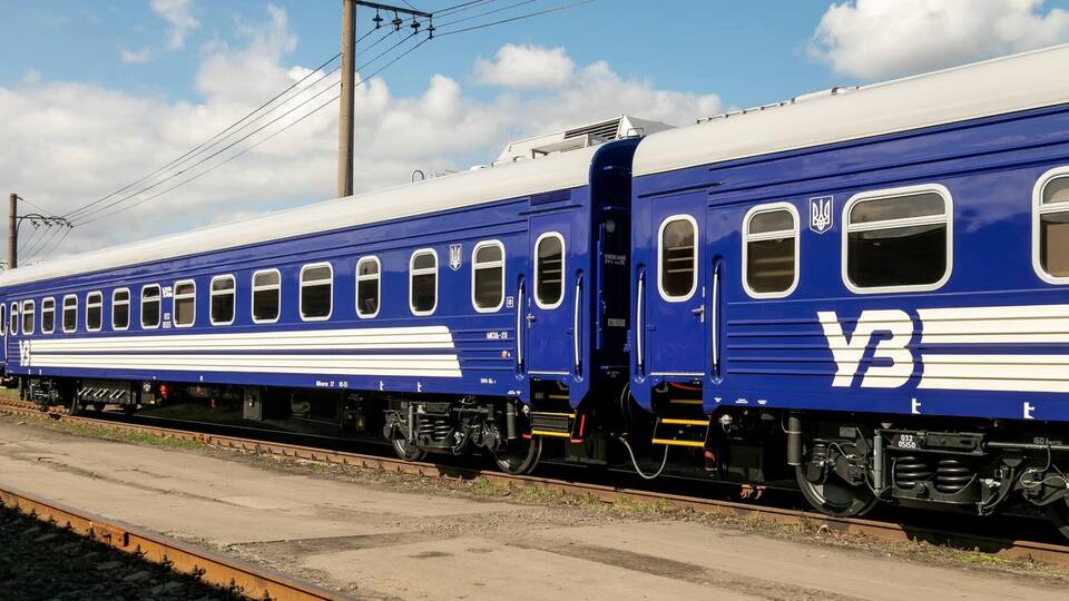 Квитки на потяги вже можна знову купувати онлайн