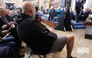 Сенатор Феттерман не став одягати костюм на інавгурацію Трампа