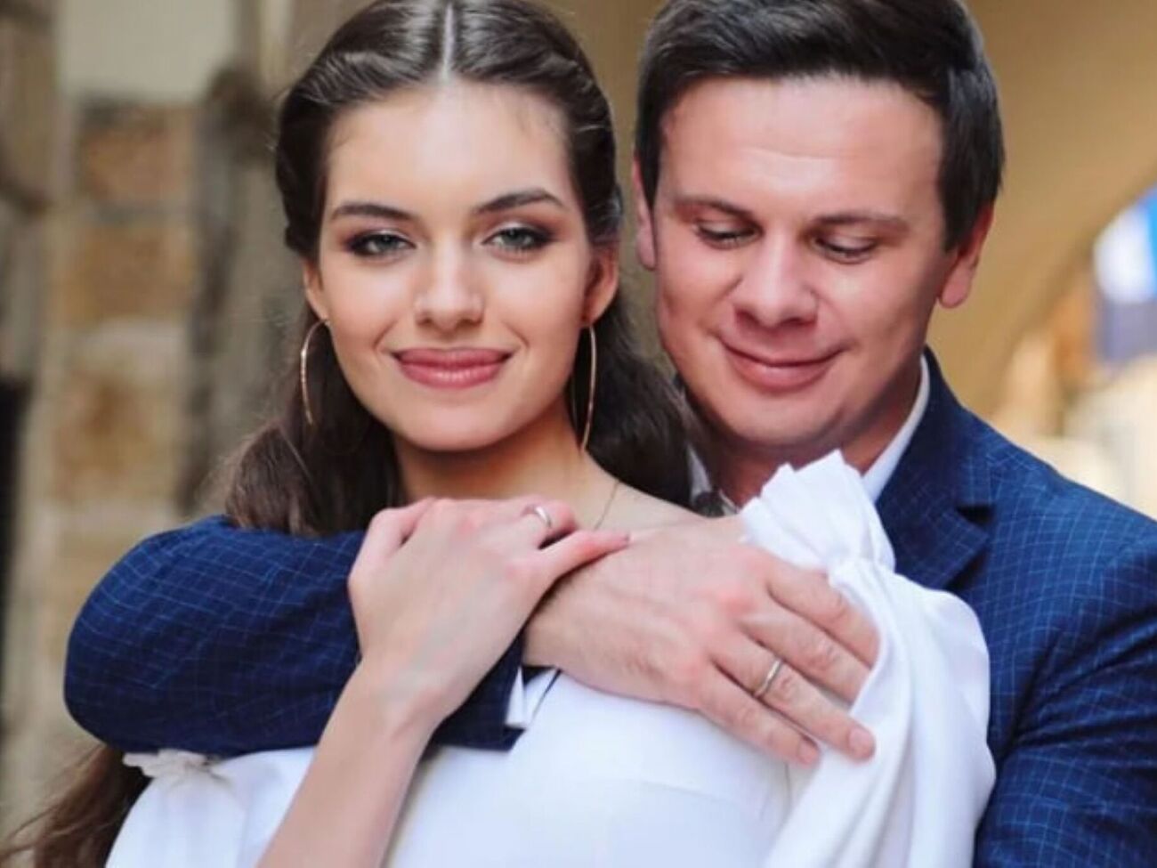 19 січня 2025 року Комаров і Кучеренко таємно розлучилися