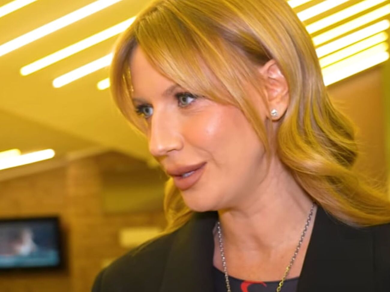 Никитюк: Вы знаете, по ценам я пока что не могу ответить, потому что это была моя первая роль