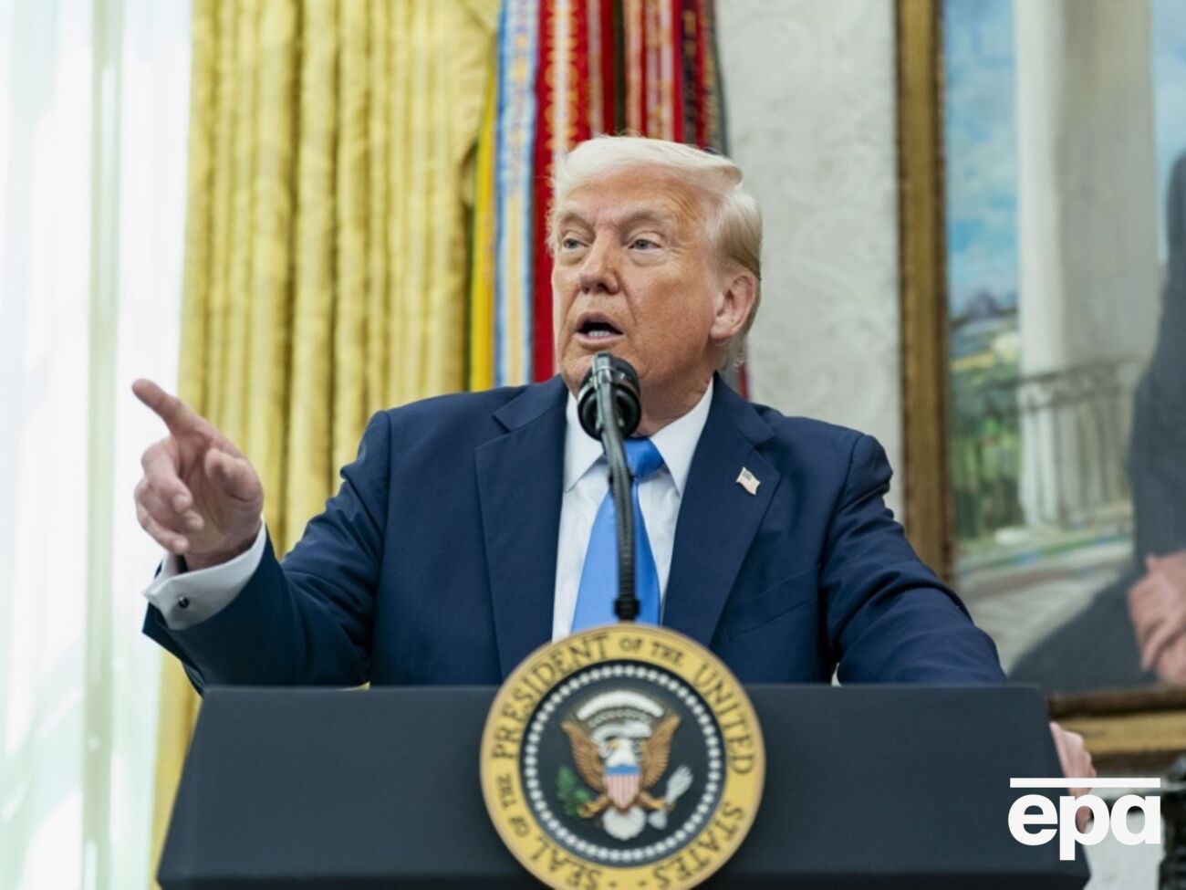 Трамп і далі наполягає на агресивних заходах щодо тарифів, зазначило видання