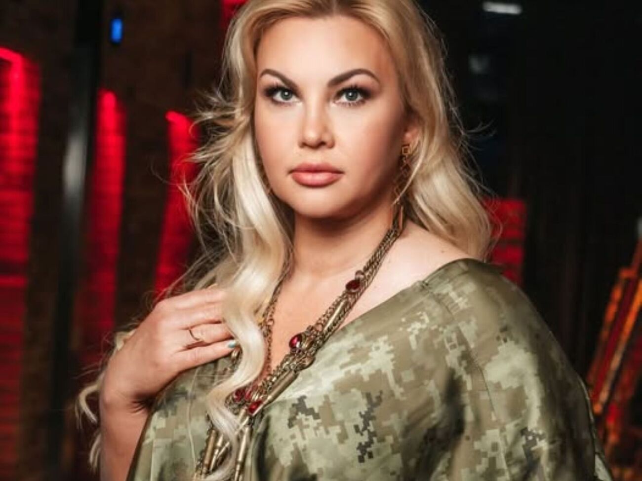 Справжнє ім'я Камалії – Наталія Шмаренкова, у заміжжі – Захур