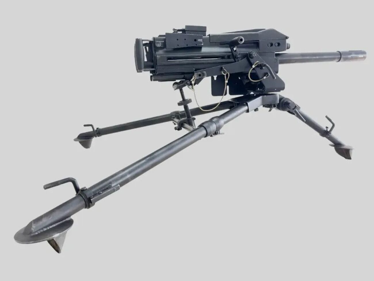 Гранатомет розрахований під боєприпаси стандарту НАТО