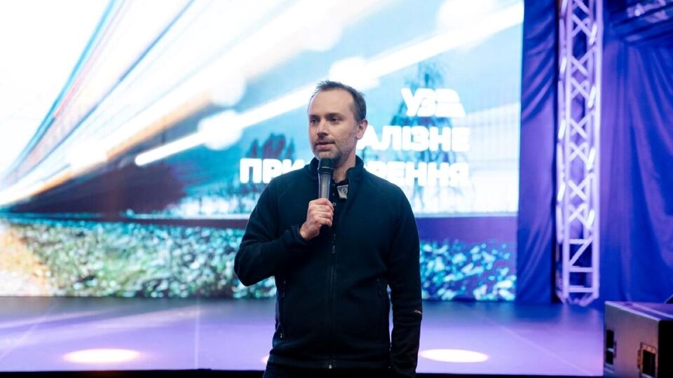 По словам Перцовского, персональные данные пассажиров не хранятся на ресурсах УЗ