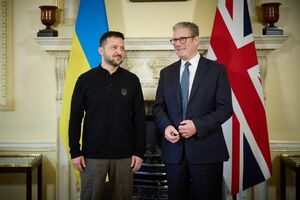 Зеленський розповів, про що він говорив зі Стармером