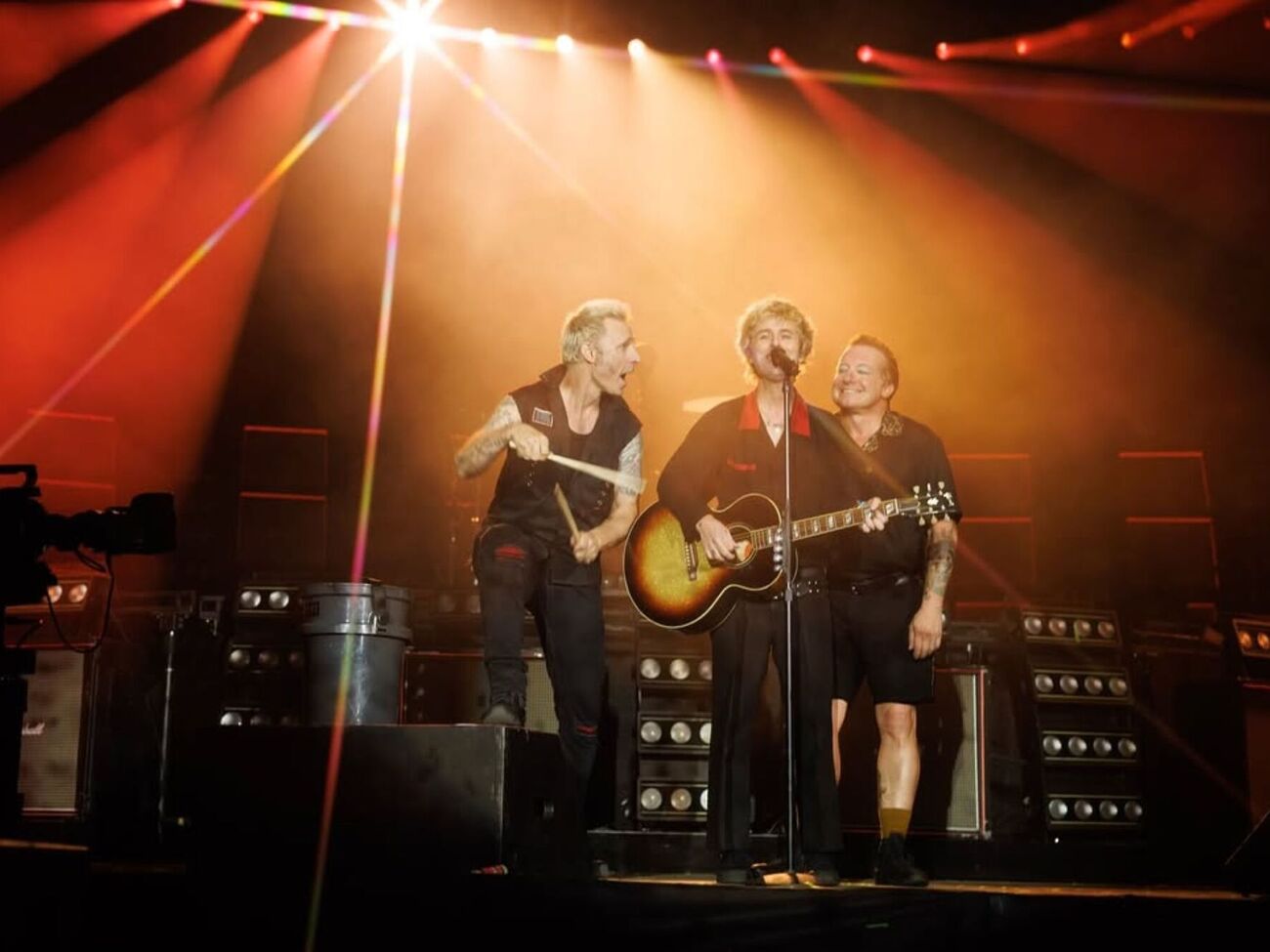 Фронтмен гурту Green Day Армстронг закликав "раз і назавжди припинити трампізм"