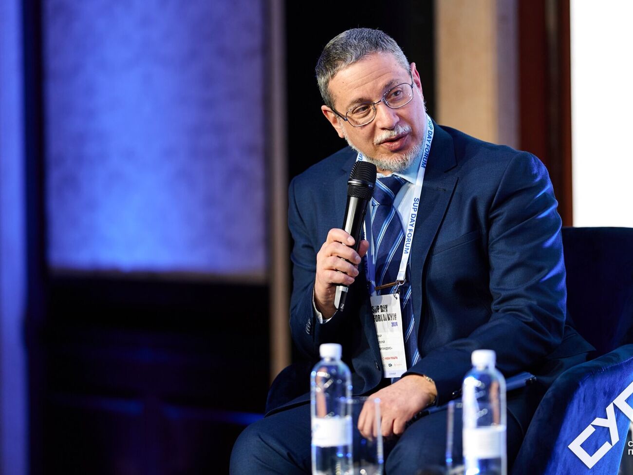 В мире есть немало сил, которым невыгодно наше поражение. Инфоатака не будет вечной. Выстоим