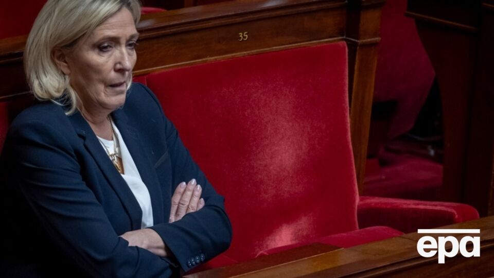 За словами Ле Пен, рішення США заморозити військову допомогу Україні "дуже жорстокий крок"