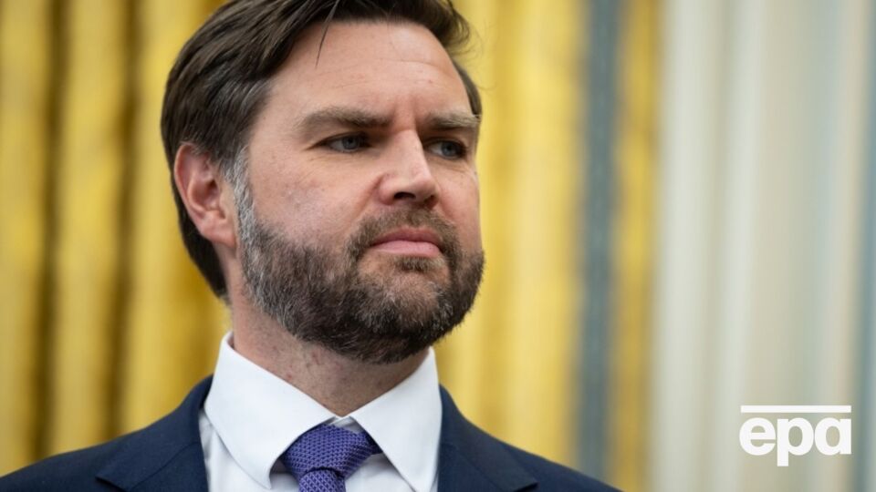 Раніше Венс сказав, що економічний інтерес США в Україні дасть кращі гарантії безпеки, ніж "20 тис. солдатів із якоїсь іншої країни, котра не вела війни 30 чи 40 років"