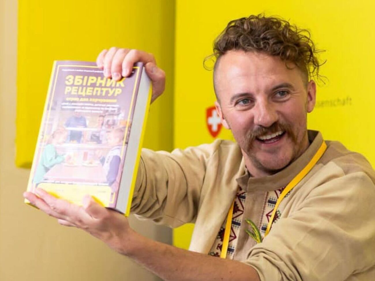 Клопотенко родился в 1986 году в Киеве