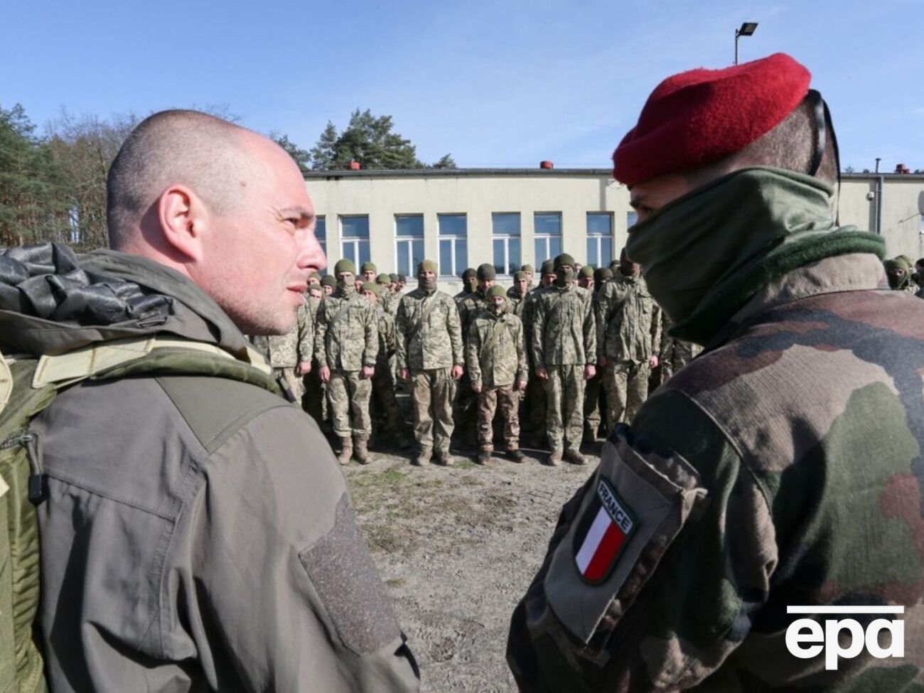 Юрченко предположил, что иностранный контингент могут разместить в некоторых пограничных с Россией и Беларусью украинских областях