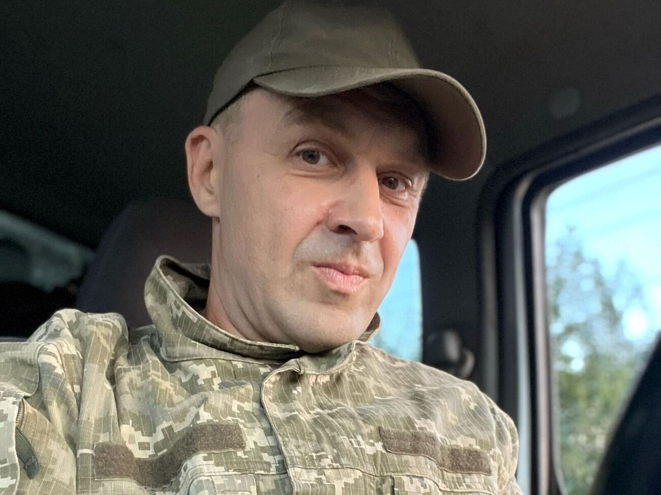 Онистрат: "Если ты находишься прямо на БРке, то тебе сотку заплатят в конце следующего месяца. А жить надо сейчас"