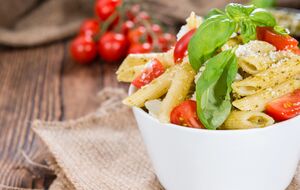 До страви додають томати чері