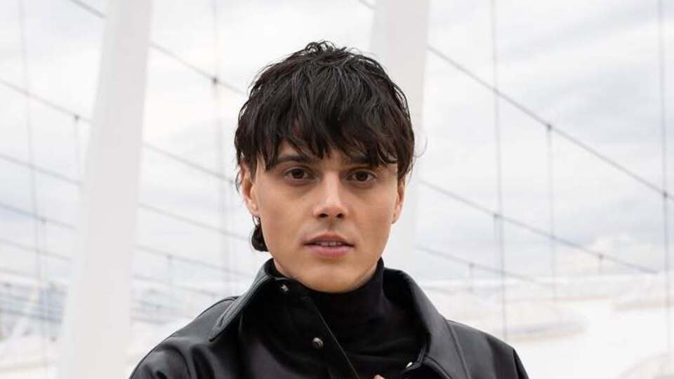 Alekseev родился в 1993 году в Киеве