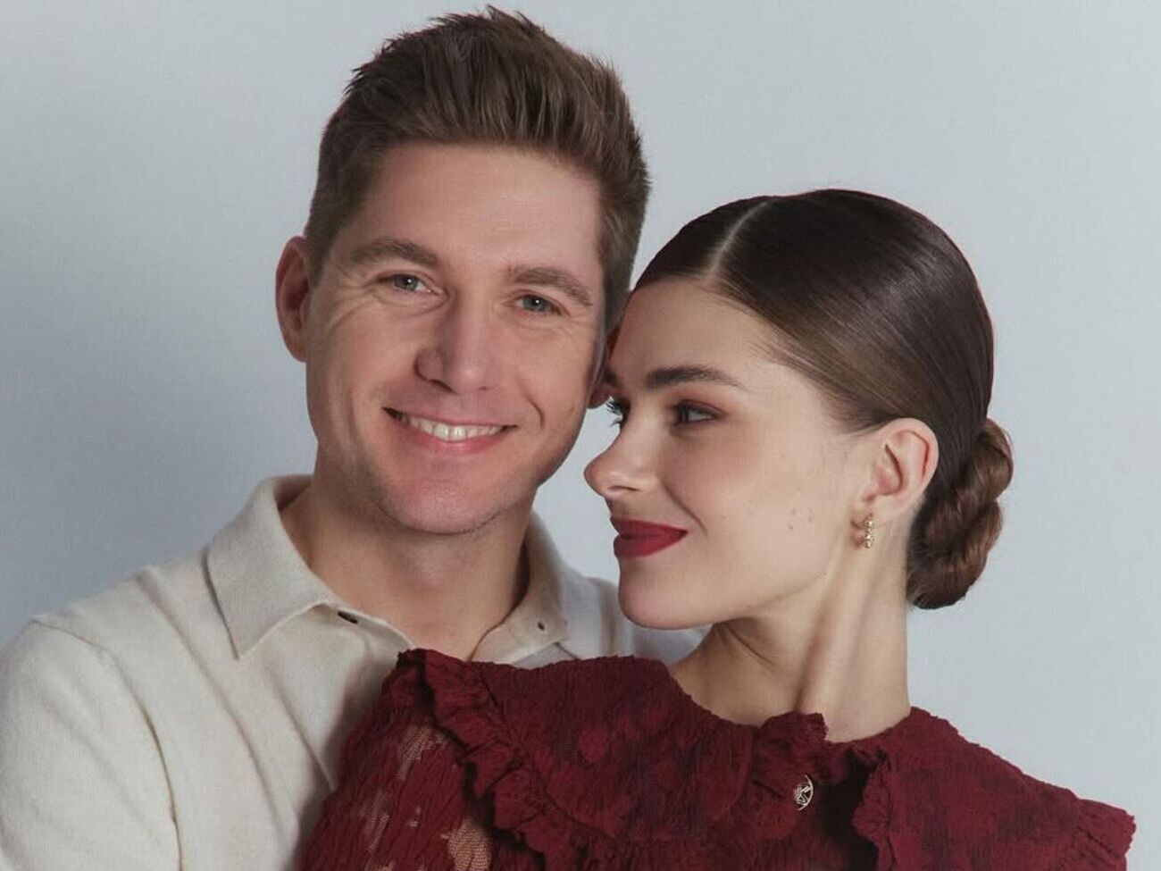 Остапчук старший за третю дружину на 16 років