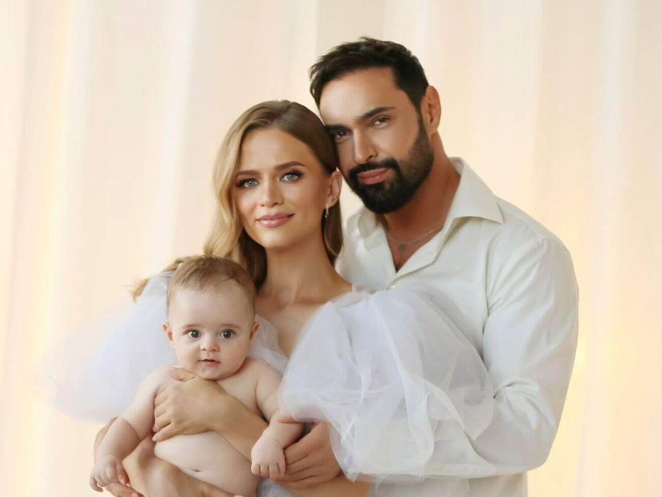 Козловский женился на Бакуменко в декабре прошлого года, а спустя два месяца у них родился первенец