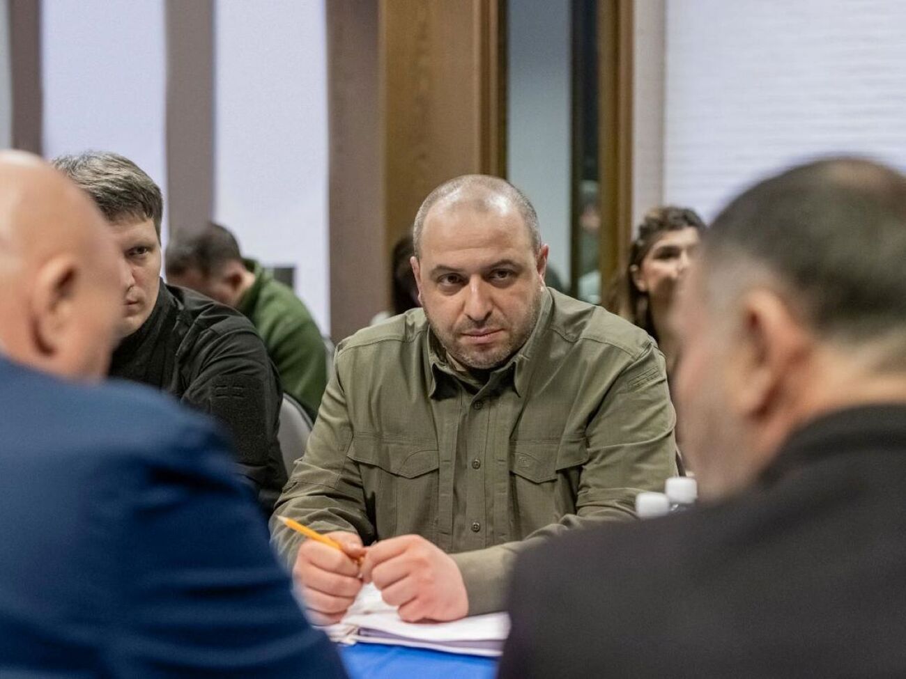 По словам главы Минобороны, Украина, возможно, будет получать информацию от Германии