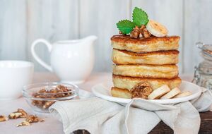 По этому рецепту оладьи остаются надолго пышными