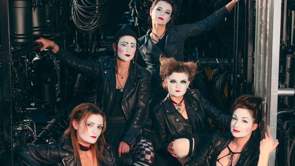 Участницы Dakh Daughters считают, что война – это проблема не только украинцев