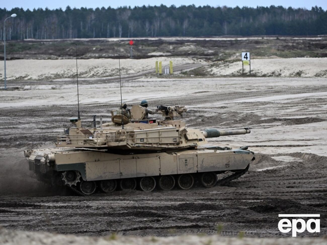 Украина не сможет ремонтировать американские танки без поставок запчастей