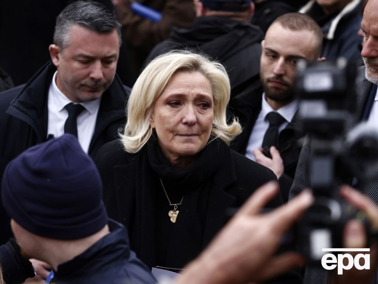 Ле Пен підтвердила, що подасть апеляцію якнайшвидше й "не дасть так просто себе усунути"