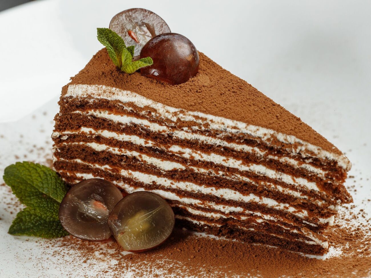 Торт "Спартак" сложен в приготовлении, но результат того стоит