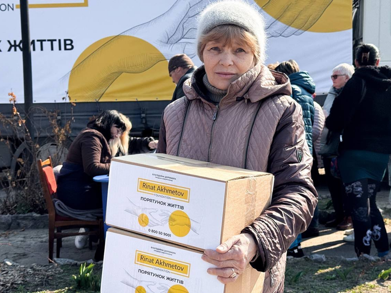 "Мы выезжали под огнем", – рассказала женщина, которая эвакуировалась