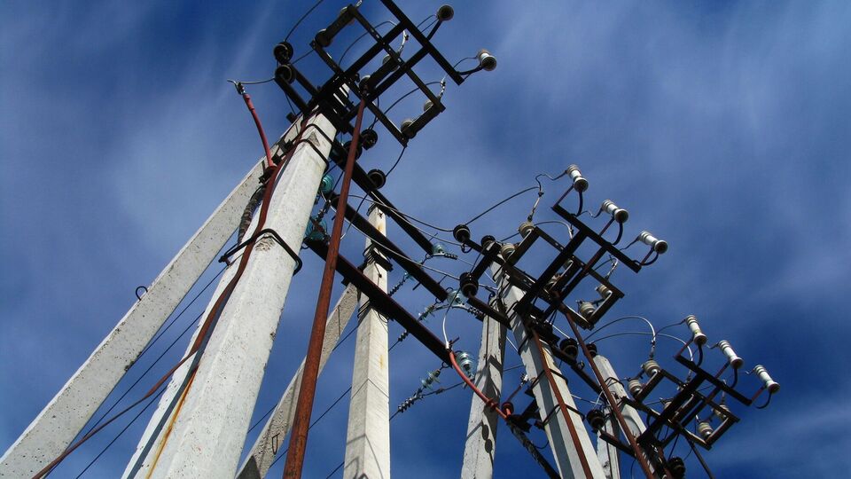 ДТЕК відновив енергопостачання після обстрілів для 611 тис. сімей