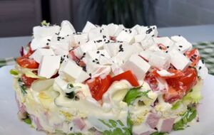 Готовий салат найкраще подавати на стіл відразу