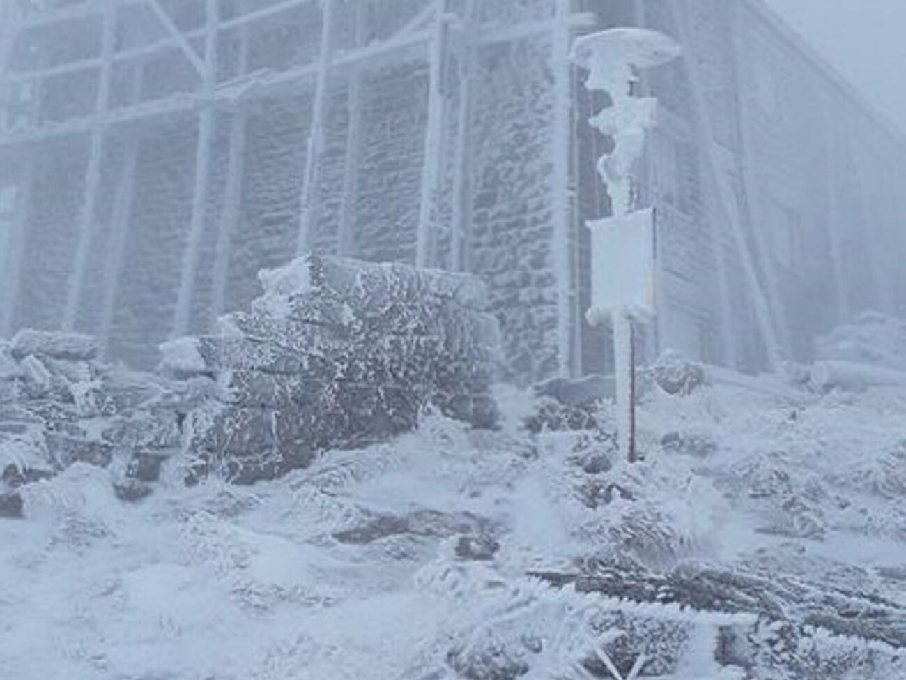 Температура в горах опустилась до -10 °С