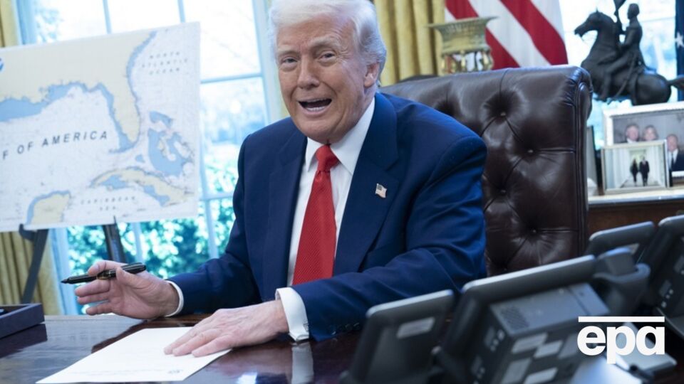 Перед тим як Трамп зупинив дію мит, його помічники забили на сполох через ситуацію на фінансових ринках, пише медіа