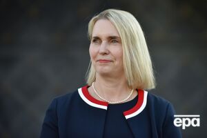 СМИ пишет, что увольнение Бринк связано "с необычным сочетанием личных и политических проблем"