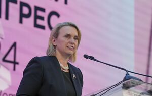 Бринк возглавляет американское посольство в Украине с 2022 года