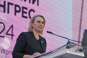 Бринк возглавляет американское посольство в Украине с 2022 года