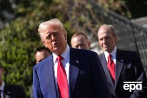 Трамп обругал своего бывшего советника, которого набрали по ошибке, сообщил телеканал