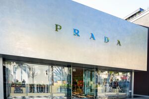 Prada вела переговоры в течение нескольких месяцев