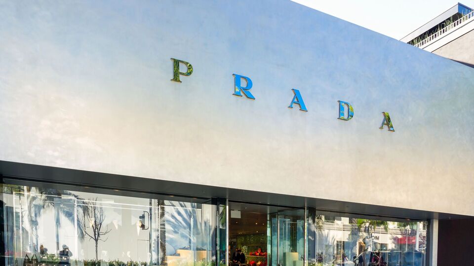 Prada вела переговоры в течение нескольких месяцев