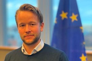 Ван Ланшот призывает к передаче Украине замороженных активов РФ