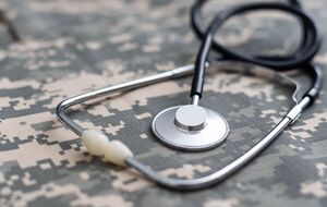 По предварительной информации полиции, у умершего не было телесных повреждений