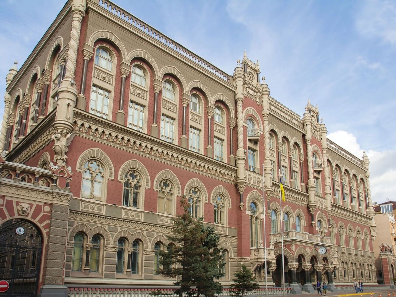 У незалежності Національного банку немає сумніву, наголошують в офіційній заяві НБУ