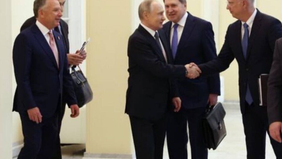 У Білому домі вважають зустріч Віткоффа й Путіна "ще одним кроком до припинення вогню" у війні Росії проти України