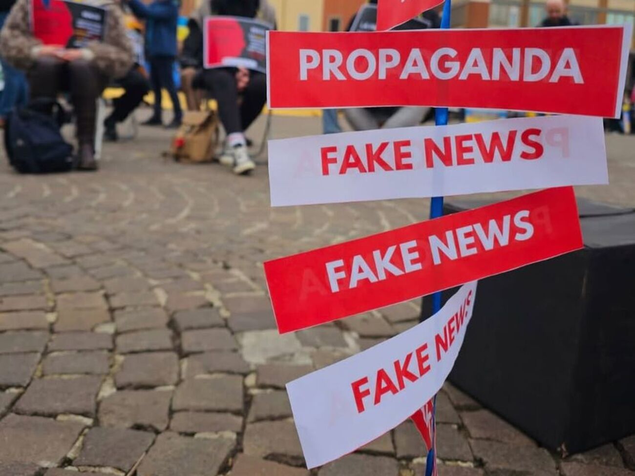 Украинцы планируют проанализировать учебники по истории