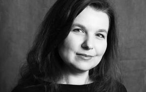 Удар российской ракетой пришелся по центру Сум