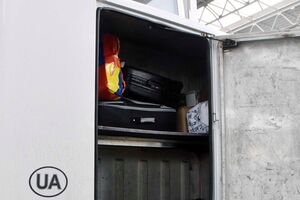 За словами водіїв, вони не знали про вміст пакунку