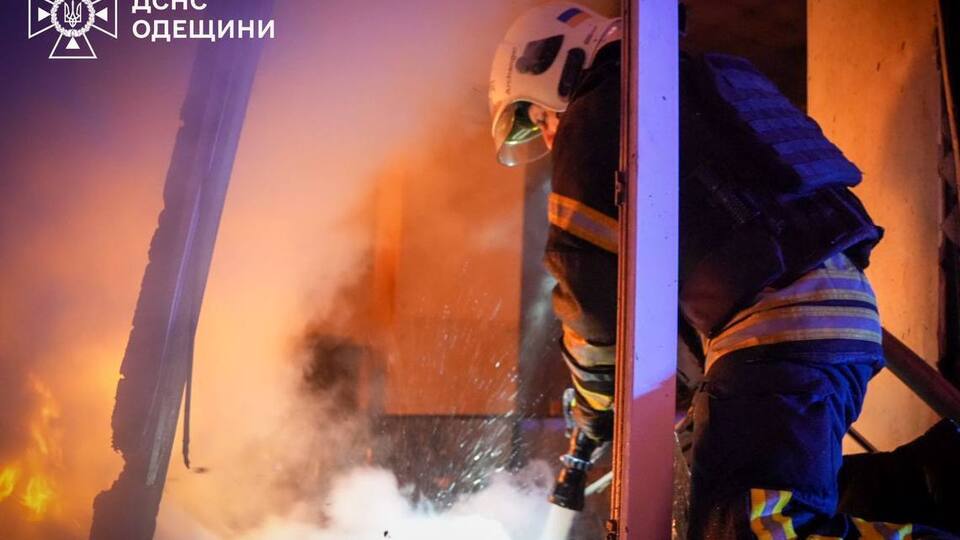 Под огнем были гражданские объекты