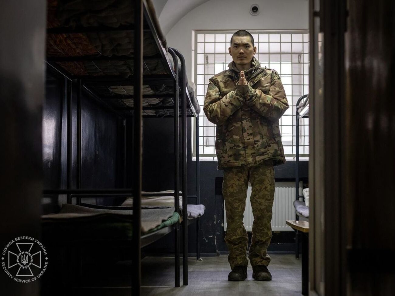 Россияне забирали почти все деньги себе, рассказали пленные китайцы