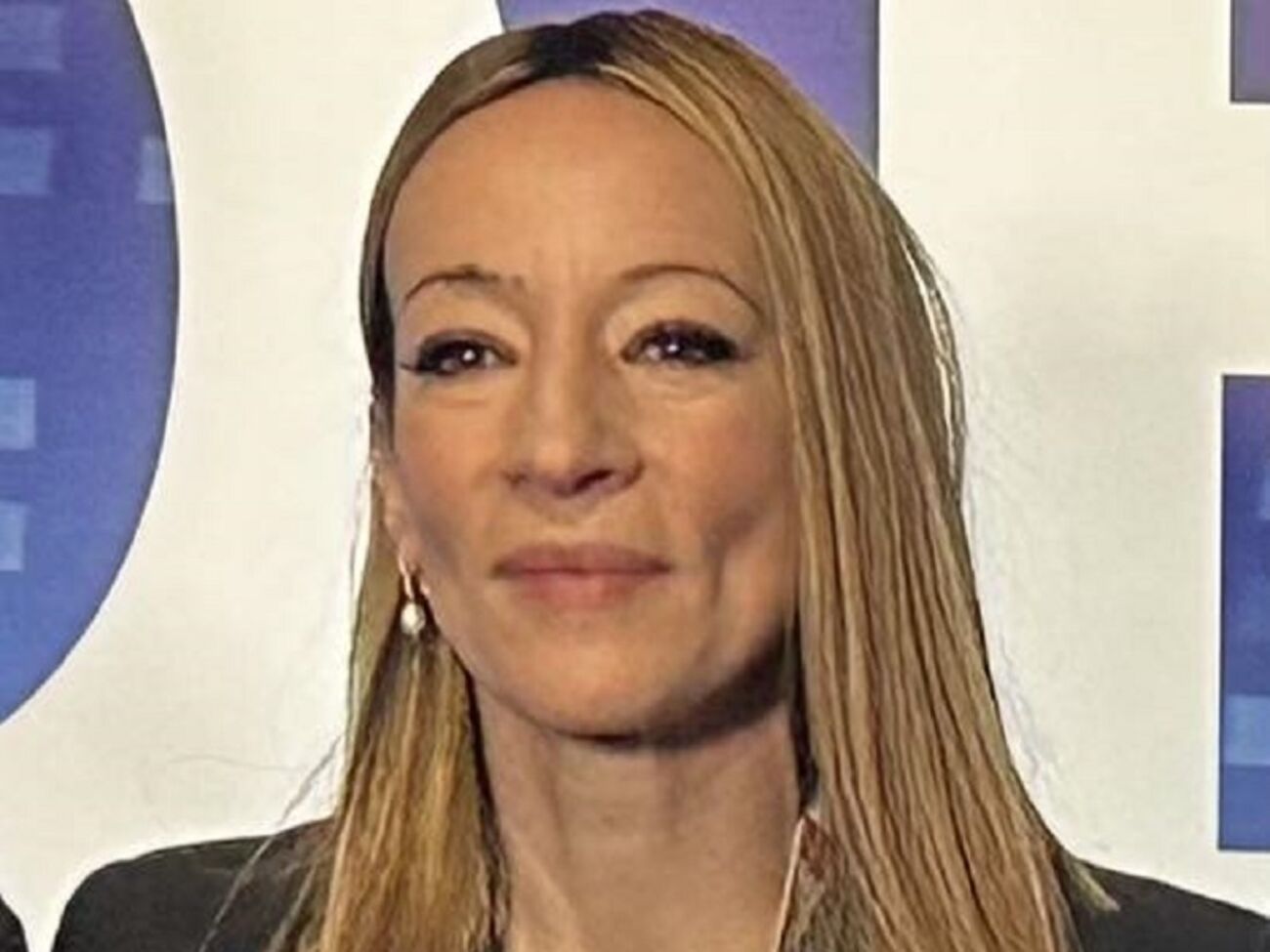 Ламберт закликала ініціювати аудит усіх благодійних фондів, пов'язаних із Лубінцем